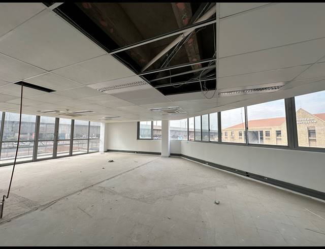318.70M² OFFICE TO LET IN CENTURION CENTRAL